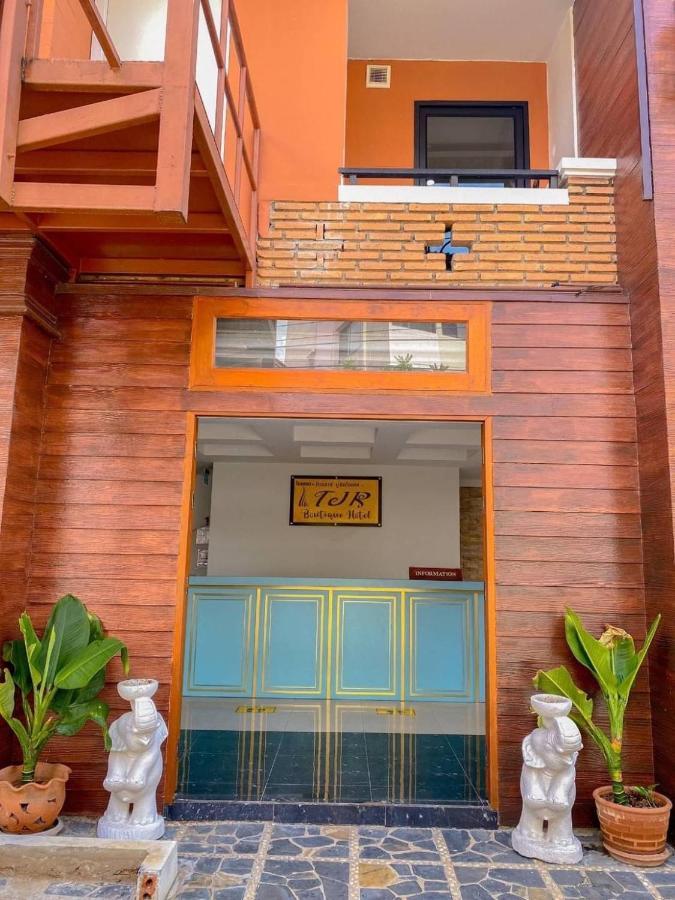 Tjr Boutique Hotel Chiang Mai Exterior photo