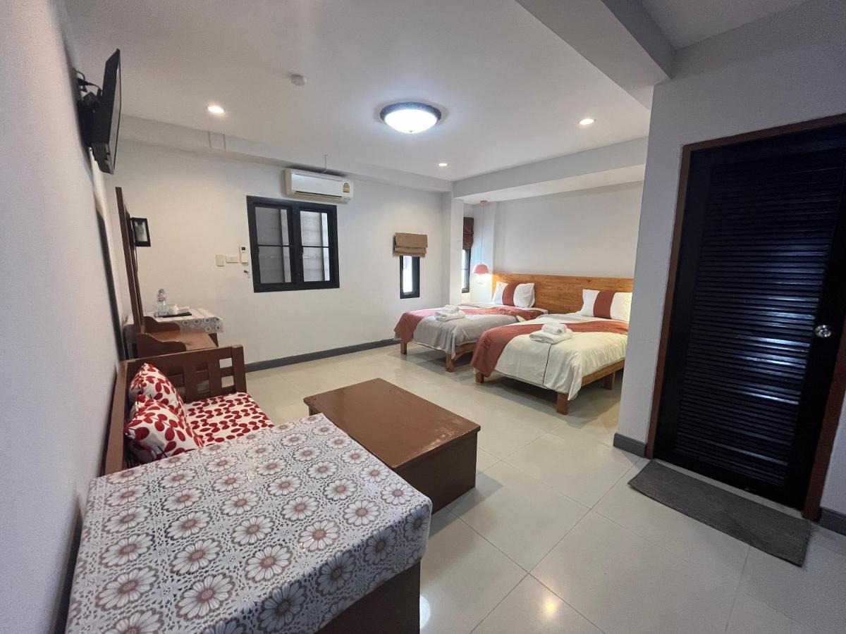 Tjr Boutique Hotel Chiang Mai Exterior photo